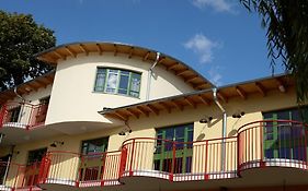 Seminar- Und Gaestehaus Flussbad Gartenstrasse